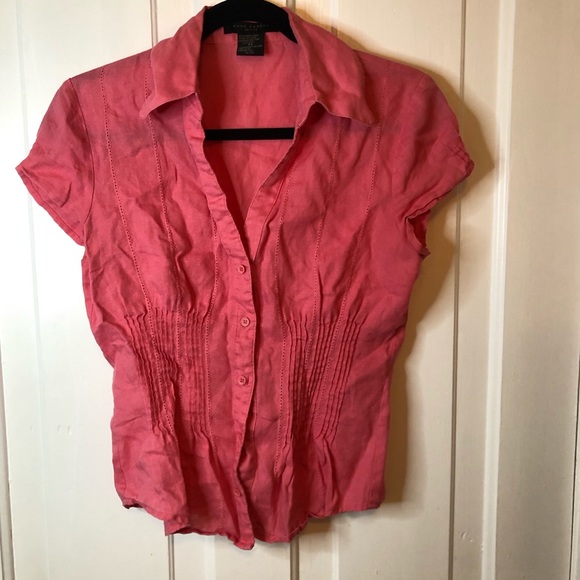 *Donating* make any offer and I will accept. Anne Carson Petite Button-Down - Picture 1 of 3